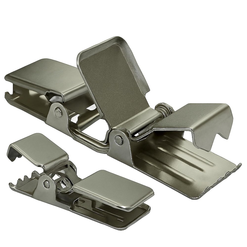 ANDUSTRIAL - Medium Nickle-Plated Double-Side Alligator Rug Clips/Hangers - Suitable for Displaying Medium Rugs, Shawls, Hides, Mats On Mesh Display Hooks and Display Racks - Silver, 50 Clips