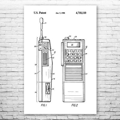 Two Way Radio Poster Print, Police Gift, Walkie Talkie, Radio Blueprint, Law Enforcement Art, Radio Operator Gift Black & White (24 inch x 36 inch)