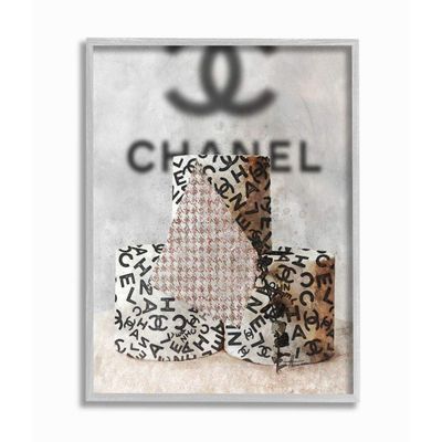 Stupell Industries Fashion Forward Toilet Paper Designer Detail Wall Art, 16 x 20, Off- White