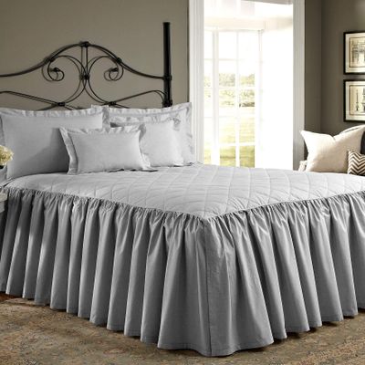 Bedding Empire 20" Drop 3 Piece Quilted Dust Ruffle Bed Skirt/Bed Spread with Pillowsham 100% Egyptian Cotton 500 TC Silver Calking Size