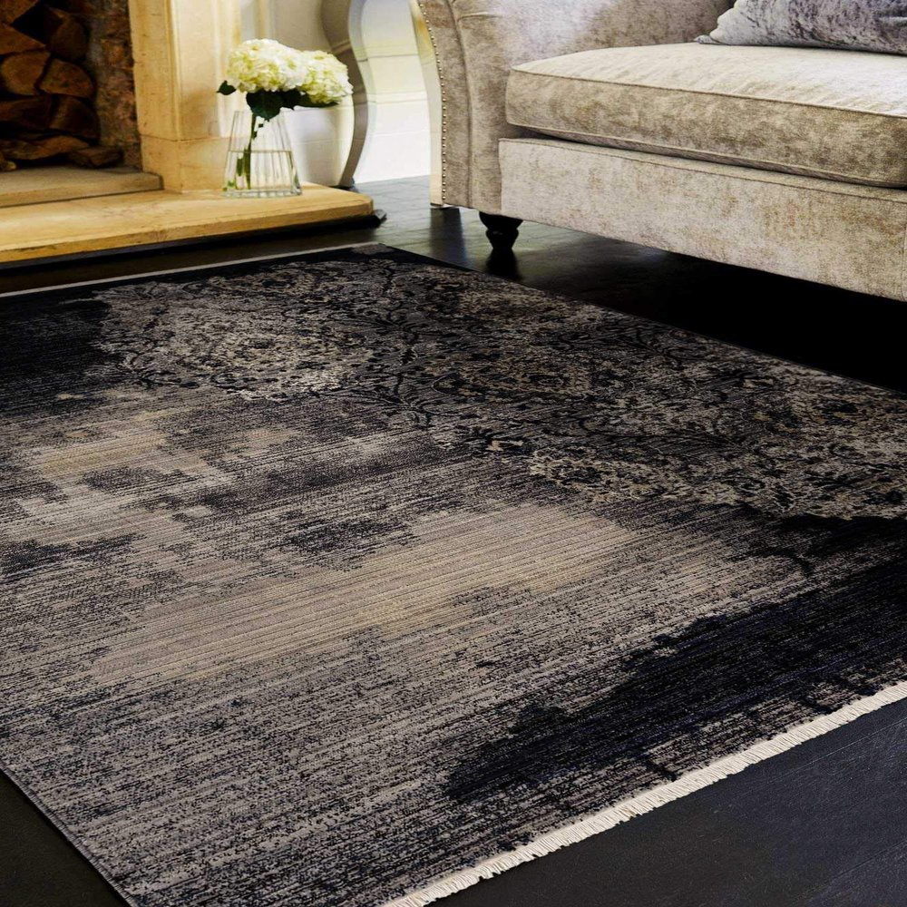 HomeRoots 63" X 91" X 0.'5" Blue Polypropylene Rug