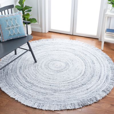 SAFAVIEH Braided Collection 4' Round Light Grey BRD950F Handmade Country Cottage Fringe Reversible Area Rug