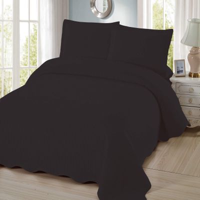 3 Piece Pre-Washed Solid Bedspread (Black, Cal-King)