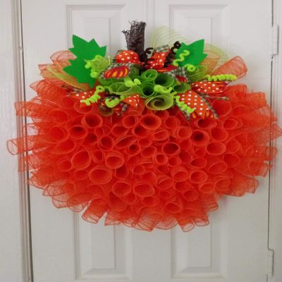 24" Orange Mesh Pumpkin Wreath