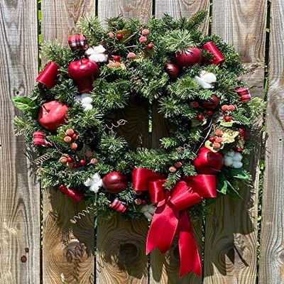 Apple Delight Evergreen Wreath