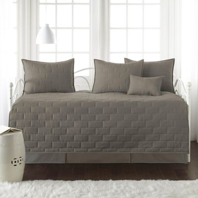 Southshore Fine Living, Inc. Twin Daybed Comforter Set, 6-Piece Twin Bedding Set with Daybed Cover, 3 Pillow Shams, Bed Skirt, Throw Pillow - Day Bed Quilt Set, Brickyard Dark Taupe