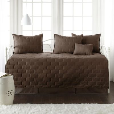 Southshore Fine Living, Inc. Twin Daybed Comforter Set, 6-Piece Twin Bedding Set with Daybed Cover, 3 Pillow Shams, Bed Skirt, Throw Pillow - Day Bed Quilt Set, Brickyard Brown