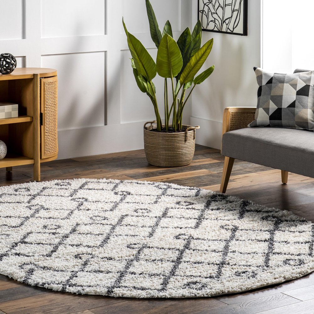 nuLOOM Transitional Kristi Shag Area Rug, 6' 7" x 9' Oval, Ivory