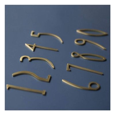 1pc 1.96in/2.75in Golden Brass Numbers Retro Villa Hotel Door Plates Round Hollow Numbers, Figures Simple Hotel Door Plates Dormitory Room Number (Color : Number2, Size : Height 5cm 1.96in)