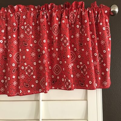 Zen Creative Designs Bandanna Paisley Floral Cotton Print Window Valance 58" Wide Panel/Kids Nursery Window Treatment Decor (Red, 24" Tall)