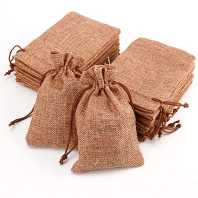 Duoer 10pcs Mini Jute Drawstring Burlap Bags Wedding Favors Party Jewelry Hessian Sack Pouches Packing Storage Bag (Color : 7x9cm)