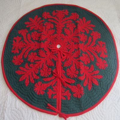 Hawaiian Quilt 100% Hand Quilted/Hand Appliqued Christmas Tree Skirt 42"
