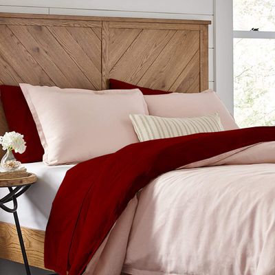 3 Piece Reversible Duvet Cover Set with Zipper & Corner Ties 100% Egyptian Cotton 800 Thread Count Premium Two Tone Bedding (Super King, Burgundy/Baby Pink)