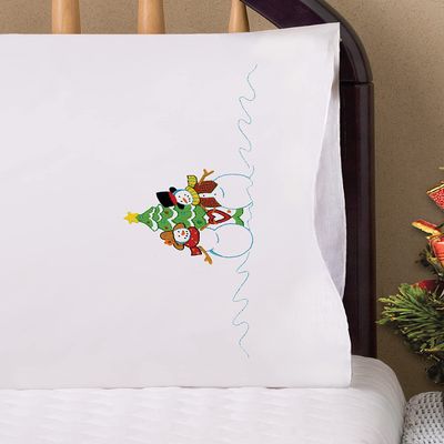 Snow Couple Pillowcases - 2 Standard Size (20" x 30")