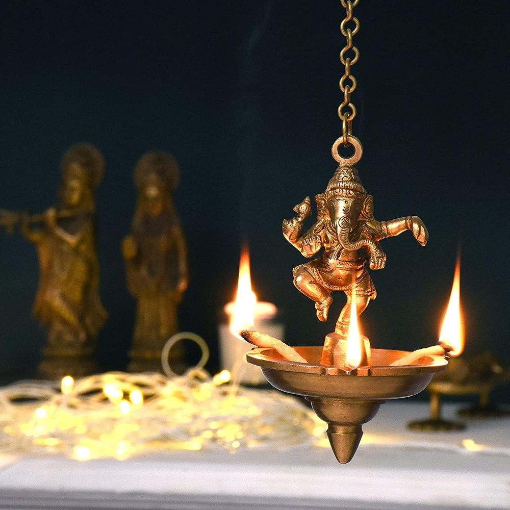 Indian Shelf Handmade Ganesha Religious Pital Diya for Ceremonies God Idols Deepak Awards Pooja Brass Oil Lamps (Size: 15cm) BOL-306