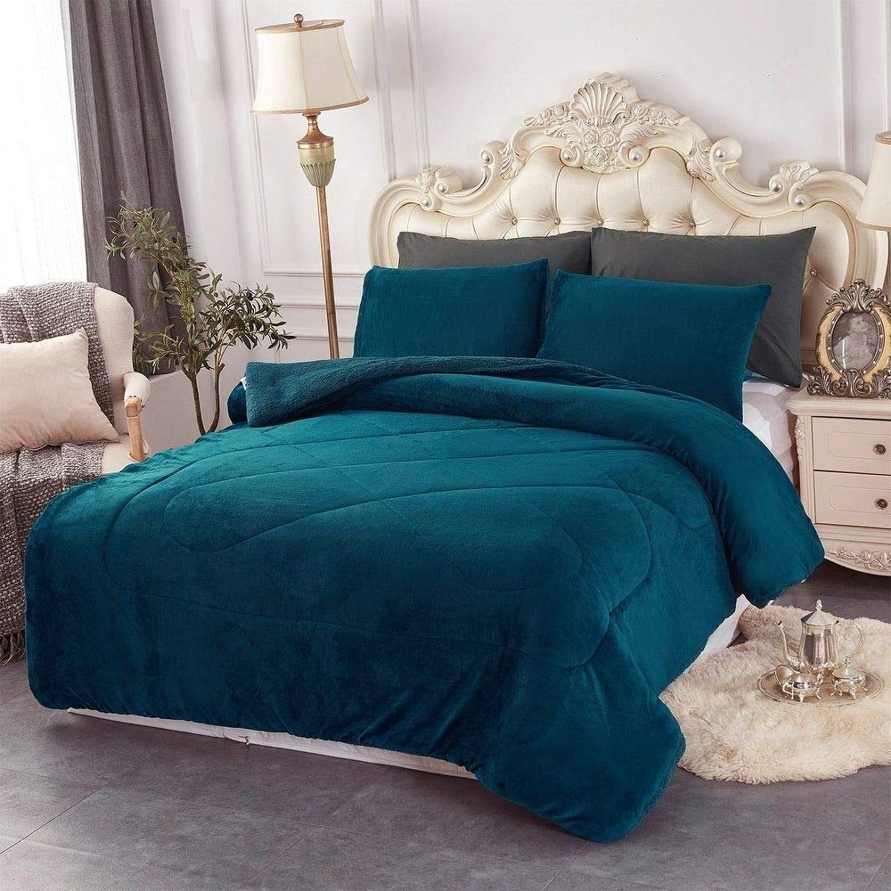 HNU 3 Piece Casual Style Soft Mink Velvet Plush Fleece Sherpa Comforter Set, Beautiful Design Thick Warm Down Alternative Silky Reversible Solid Contemporary Teal Blue Comforter King Size