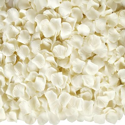 Attmu 3200 Pcs Artificial Rose Petals for Romantic Night Fake Flower Petals