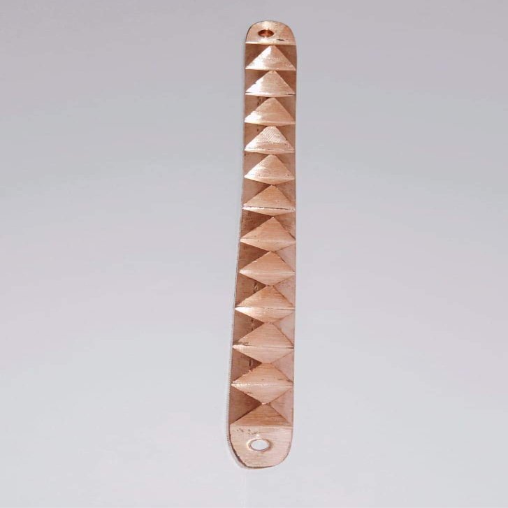 KESAR ZEMS Reiki Healing Pyramid Strip for Healing, Aura Cleaning Vastu Correction with 12 Pyramid (24 X 2 X 1 CM) Copper