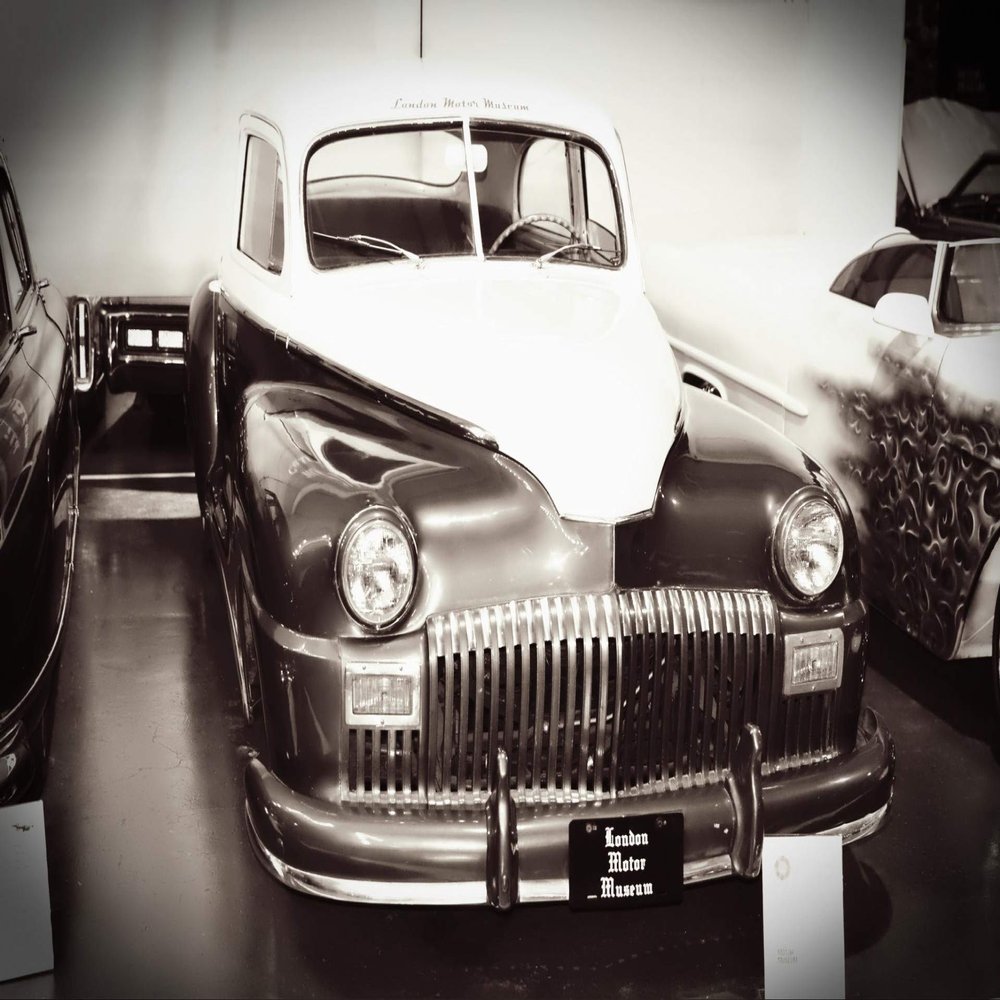 Iconic Arts Vintage Antique Auto Car London Motor Museum Laminated Poster 24x36