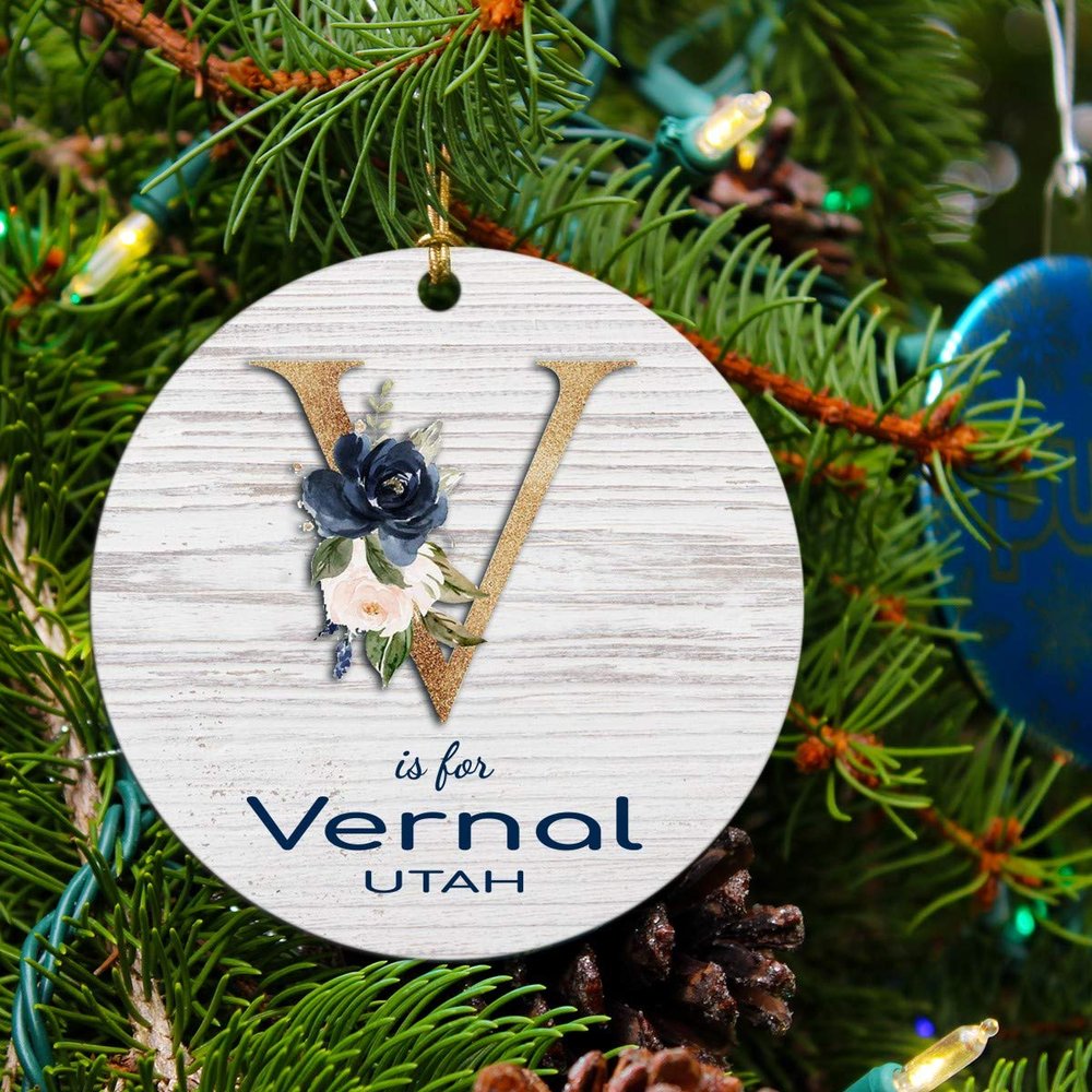 Christmas Ornament Tree 2025 Gift Vernal Utah Ornaments Xmas Keepsake Decoration Remember Party Holiday Rustic Gift Family Friends 3" White