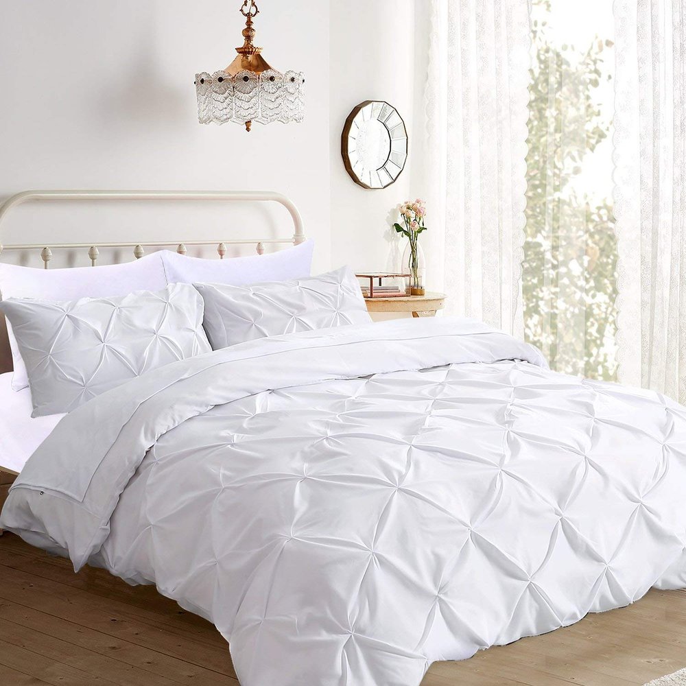 Premium Quality 3-Pc Pinch Pleated Duvet Cover Set with Zipper Closure & Corner Ties,Solid 1000-TC Ultra Soft Pillow Shams 100% Egyptian Cotton (Over Size Super King (120'' x 98''), Pin-Tuck White)