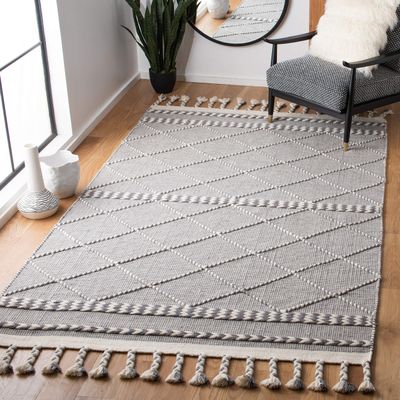 SAFAVIEH Casablanca Collection Accent Rug - 3' x 5', Grey & Ivory, Handmade Moroccan Boho Wool Braided Tassel Fringe, Ideal for High Traffic Areas in Entryway, Living Room, Bedroom (CSB575F)