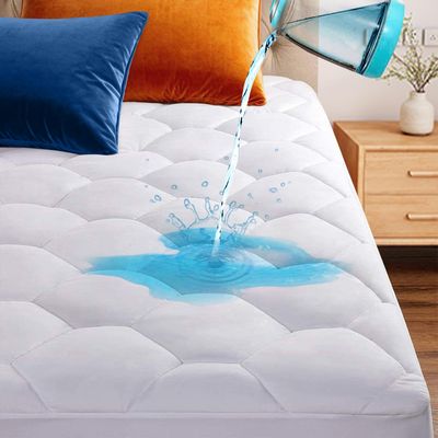 California King Quilted Waterproof Mattress Pad, Soft Mattress Pad Cover, Waterproof Mattress Protector Stretches up to 21 Deep Pocket-Hollow Alternative Filling-Cooling Mattress Topper