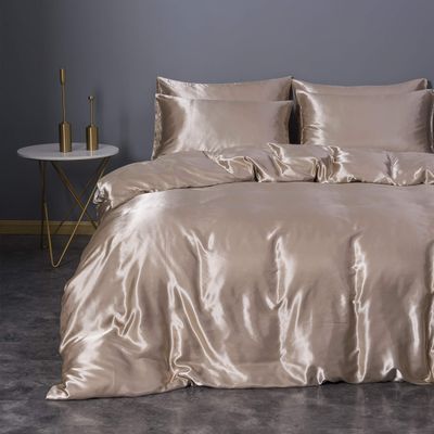 5 PC Satin Bedding Set Soft Silky Satin Bed Set with Zipper Closure & Corner Ties With 600 Thread Count 18'' Deep Pocket of Fitted Sheet (Duvet cover+Fitted+Flat+Pillowcases)Oversized King ,Beige