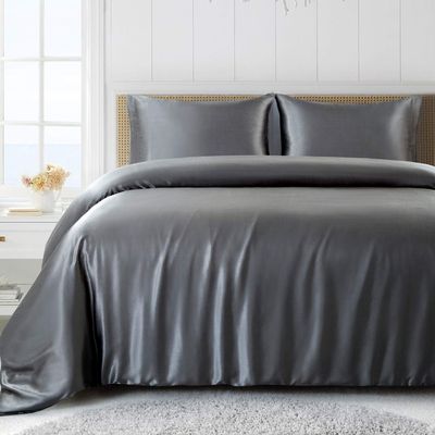 5 PC Satin Bedding Set Soft Silky Satin Bed Set with Zipper Closure & Corner Ties With 600 Thread Count 18'' Deep Pocket of Fitted Sheet (Duvet cover+Fitted+Flat+Pillowcases)Oversized King ,Grey