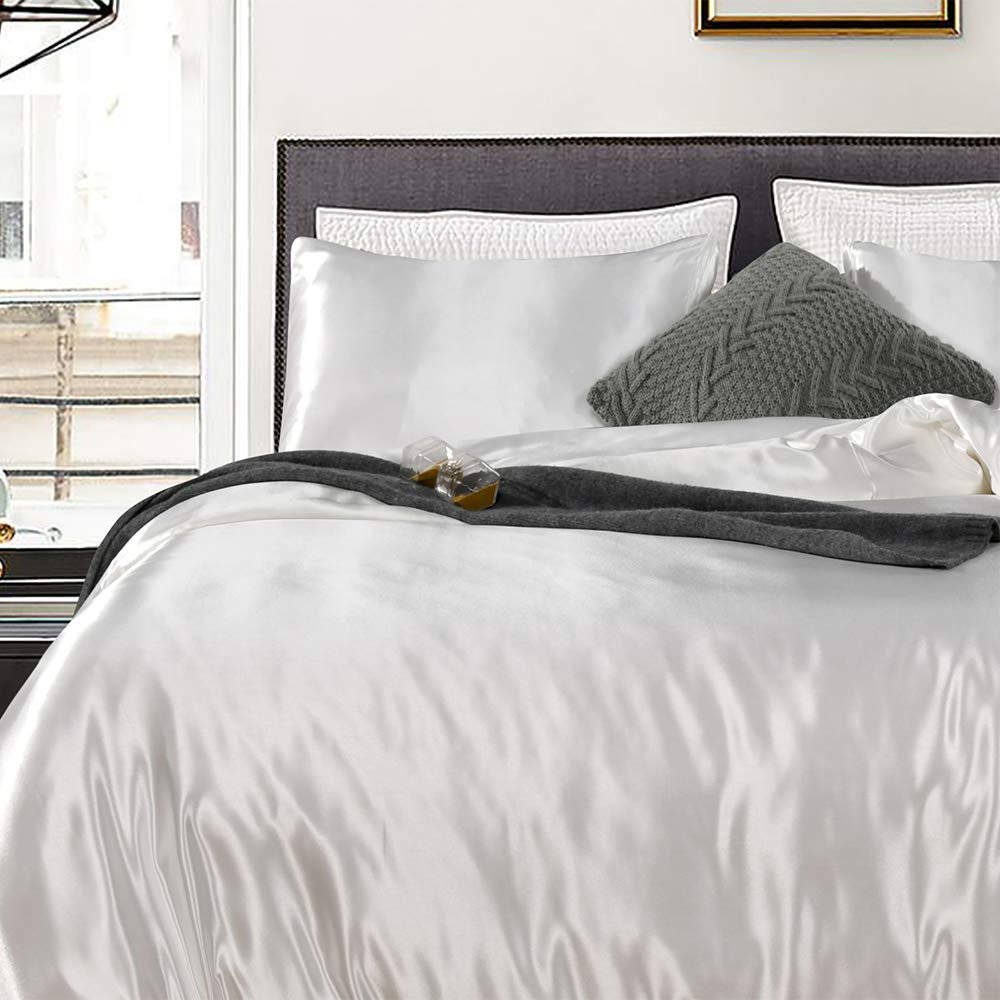 5 PC Satin Bedding Set Soft Silky Satin Bed Set with Zipper Closure & Corner Ties With 600 Thread Count 18'' Deep Pocket of Fitted Sheet (Duvet cover+Fitted+Flat+Pillowcases)Queen/Full ,White