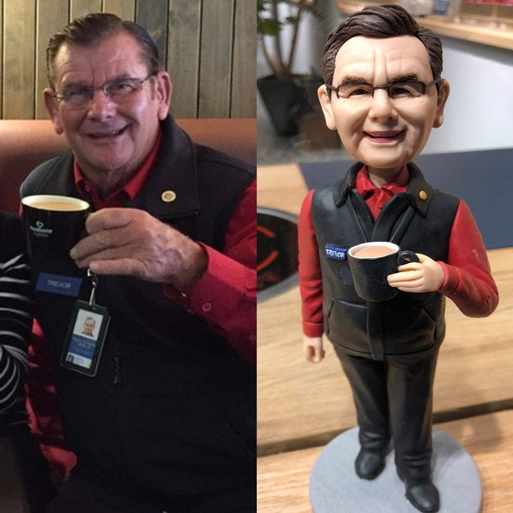 coloves Full Customized Bobblehead Realistic Figurines Art for Dead Family Grandpa/Grandma, Personalized Polymer Clay Figure Bespoke Sculpture for Special Memory Grandparents' Day