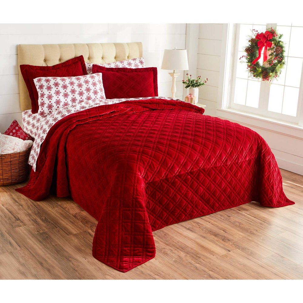 BrylaneHome Velvet Diamond Quilted Bedspread - Queen, Garnet