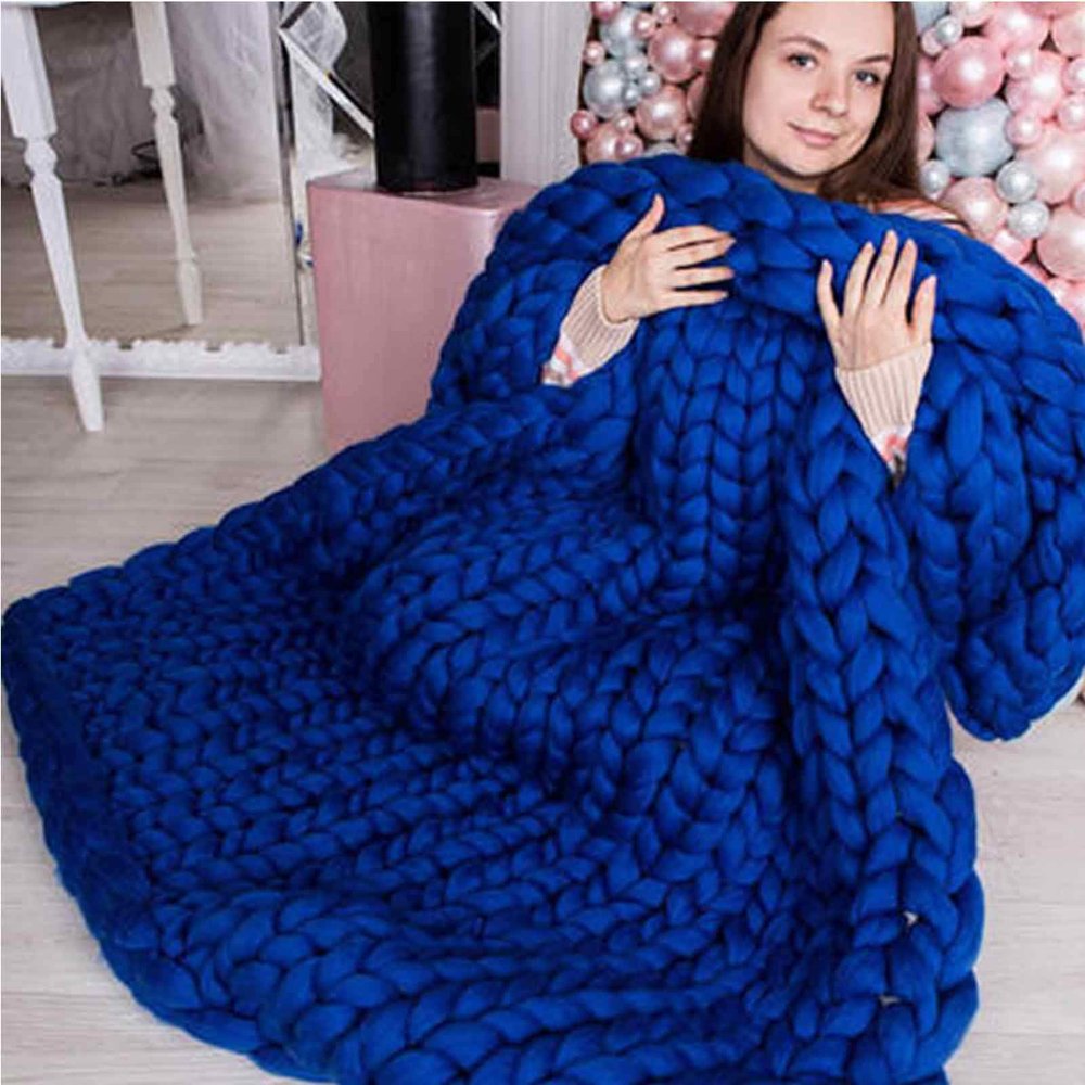 Chunky Knit Throw Blanket Inverse Growth Handmade Knitted Chenille Blankets Warm Soft Cozy Breathable for Sofa Couch Bed Home Decor Giant Yarn