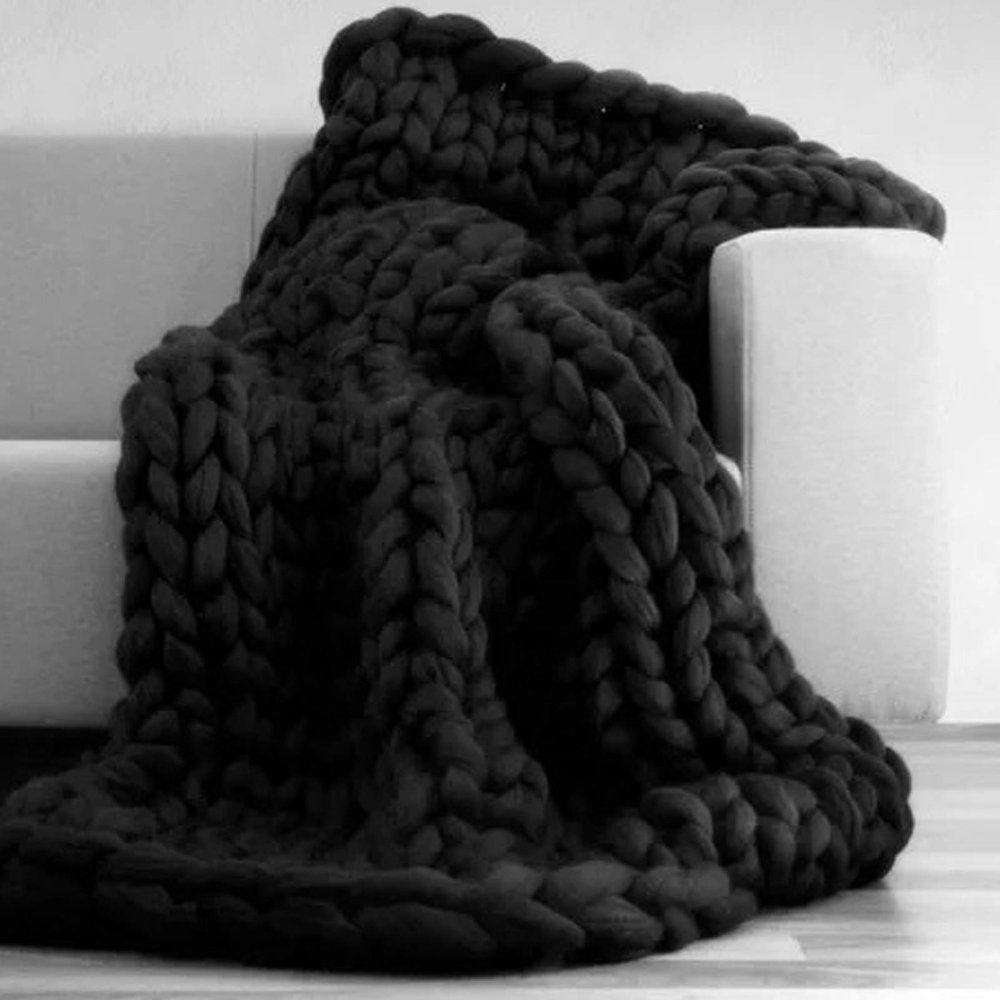 Daoyuan Chunky Knit Blanket Soft and Huge Throw Modern Bedding Handwoven Chenille for Bed Room/Couch/Bed/Pet Mat/Baby Blanket/Gift,Beautiful Home Decoration