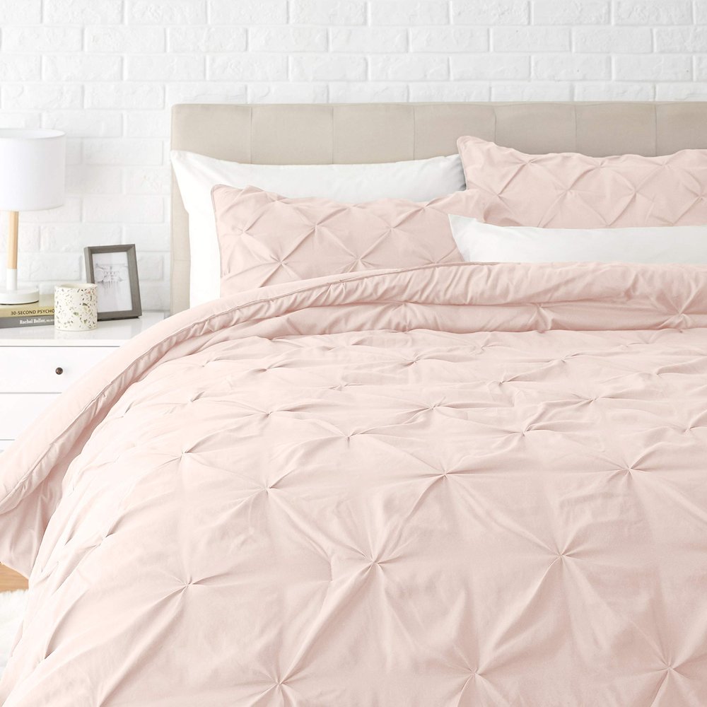 1 Pcs Pinch Pleat Comforter Set with Pillow Sham Light Weight Goose Down-Alternative Ultra-Soft Cotton Shell 500 GSM Comforter All Seasons Pintuck Style Comforter Set Oversized Queen, Pinch Blush