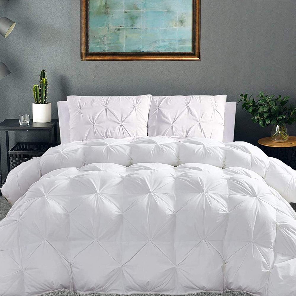 100% Organic Cotton Pinch Pleated Comforter with 2 Pillow,500 GSM Ultra-Soft Goose Down with 4 Corner Tabs Beautiful Pinch Pleat Baffle Box Design,Light Weight Comforter(Twin/TwinXL -White)