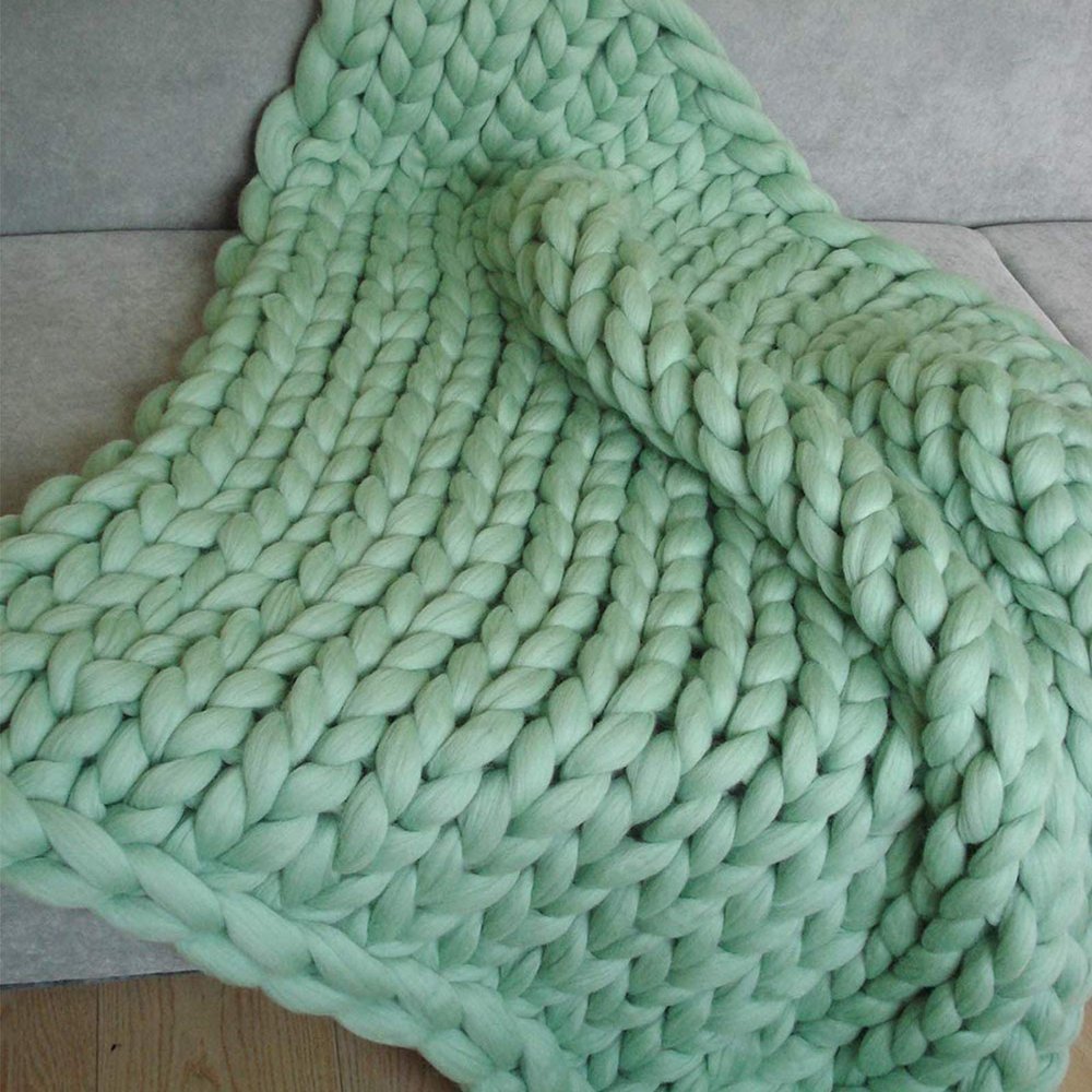 BWBG Chunky Knit Blanket Throw Light Green, Knitted Throw Blankets for Sofa Stylish & Cosy 6cm Wide Knitted Roving Warm Knitting Throw for Bedroom Decor Chair Pet Mat-71x80in