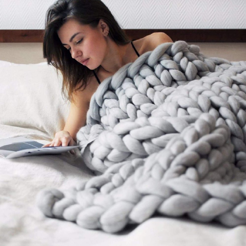 Daoyuan Coarse Woolen Blanket Hand-Woven Chunky Knitted Blanket Thick Home Decoration Luxury Comfortable Chenille Yarn Block Pet Bed Sofa Cushion Bedroom Throw Blanket