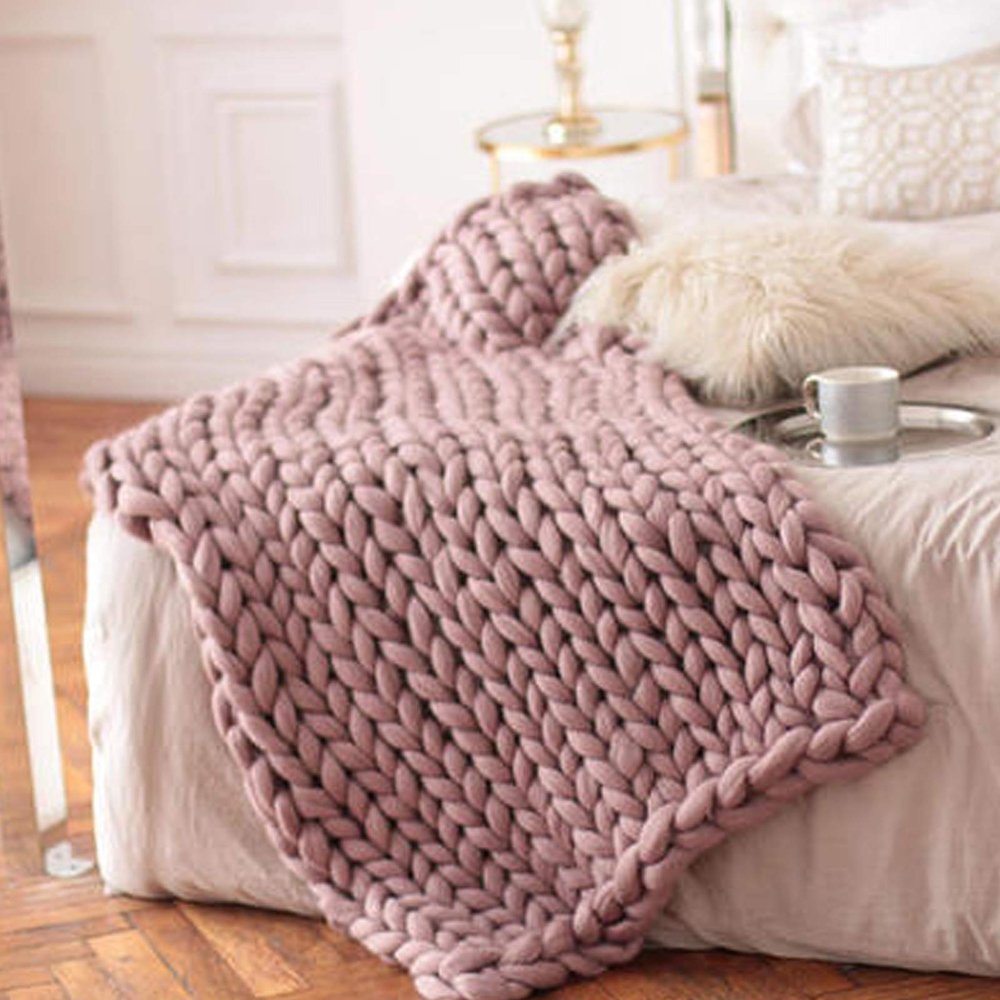 Chunky Knit Blanket Peel Powder, Knitted Blankets Chunky for Decoration Made from Acrylic Wool Soft Throw Blankets Perfect Home Decore for The Bed, Couch, and Living Room -59x79inch