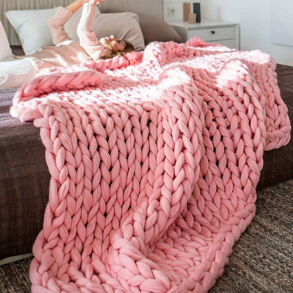 Daoyuan Coarse Wool Blanket Chunky Knitted Blanket Hand-Woven Warm and Fashionable Baby Blanket Pet Bed Large Block Throw Chenille Yarn Beautiful Home Decoration