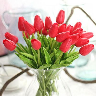 30 Pcs Artificial Tulip Flowers Real Touch Tulips Fake Flowers Wedding Bouquet for Home Wedding Decorations (Red)