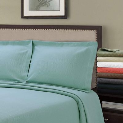 2 Pc Modern Style Quilted Twin Quilts Set All Seasons Solitaire Cotton Aqua Blue Quilt Diamond Textured Matelasse Pattern Soft Bedding Set Contemporary Jacquard Bedspread Bound Corners Plush Bed Decor