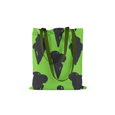 Bonamaison with Green Handles, Multicolor