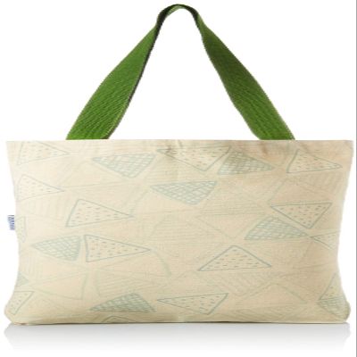 Bonamaison with Green Handles, Multicolor