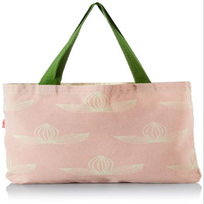 Bonamaison with Green Handles, Multicolor