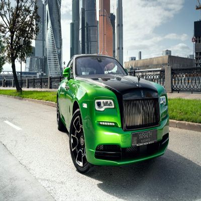 Iconic Arts Laminated 42x24 Poster: Rolls Royce Wraith Black and Bright 2019 4k HD