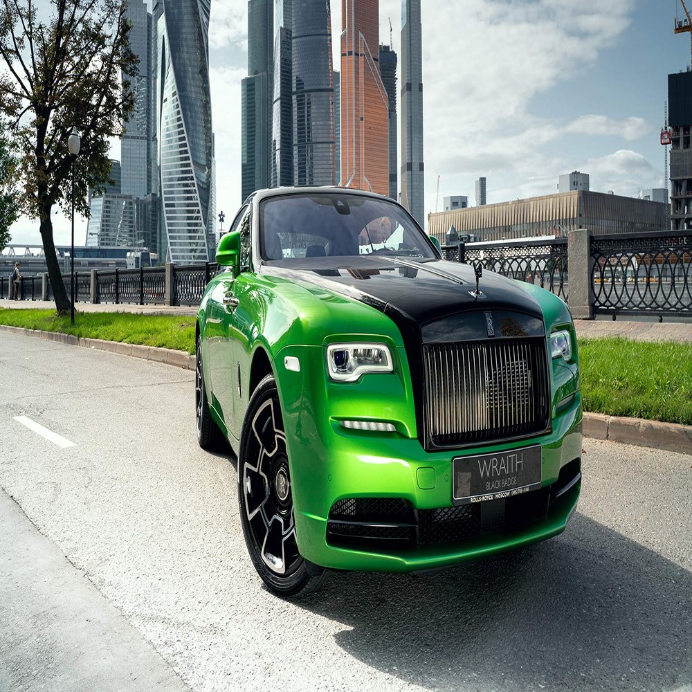 Iconic Arts Laminated 42x24 Poster: Rolls Royce Wraith Black and Bright 2019 4k HD