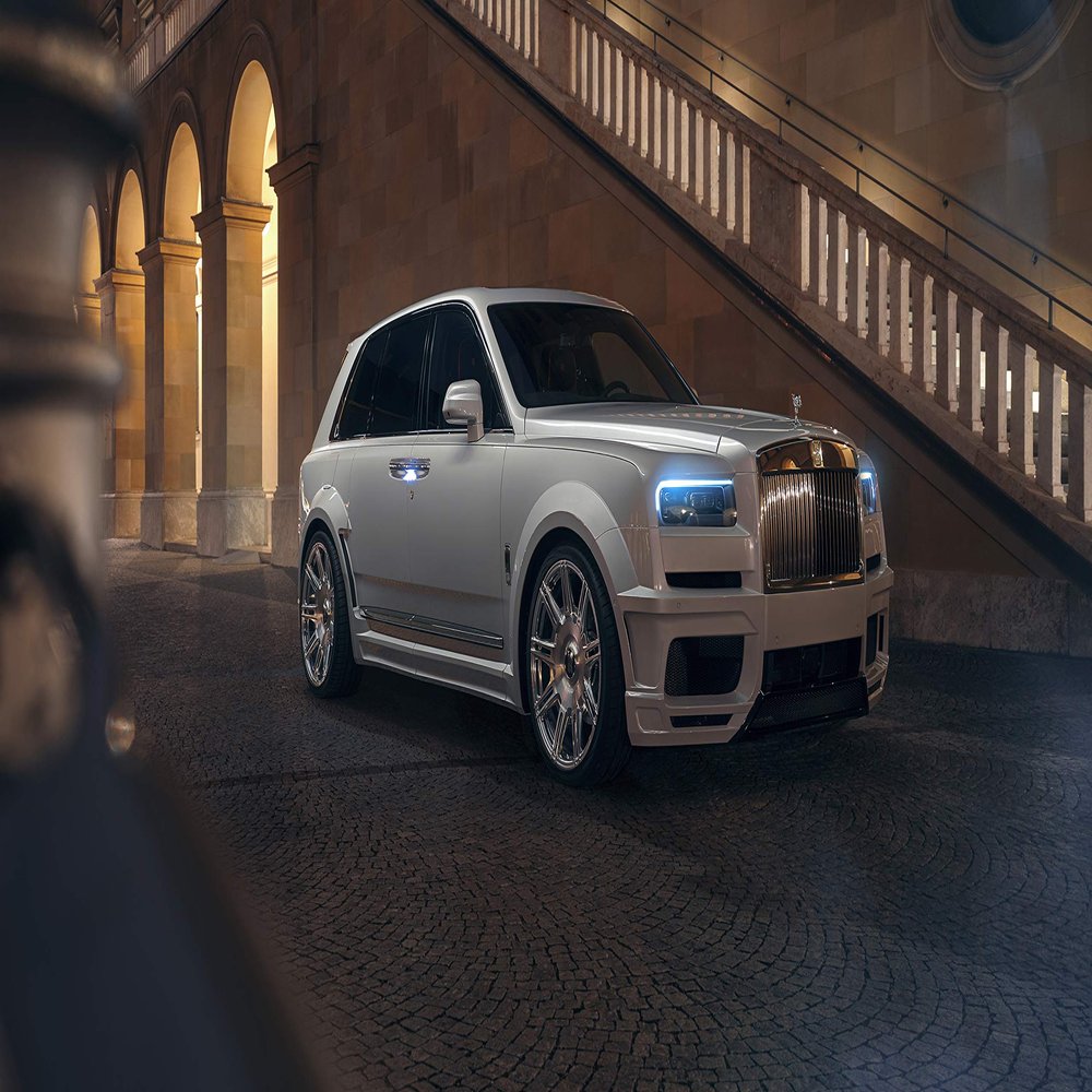 Iconic Arts Laminated 42x24 Poster: spofec Rolls Royce cullinan 2020 4k HD