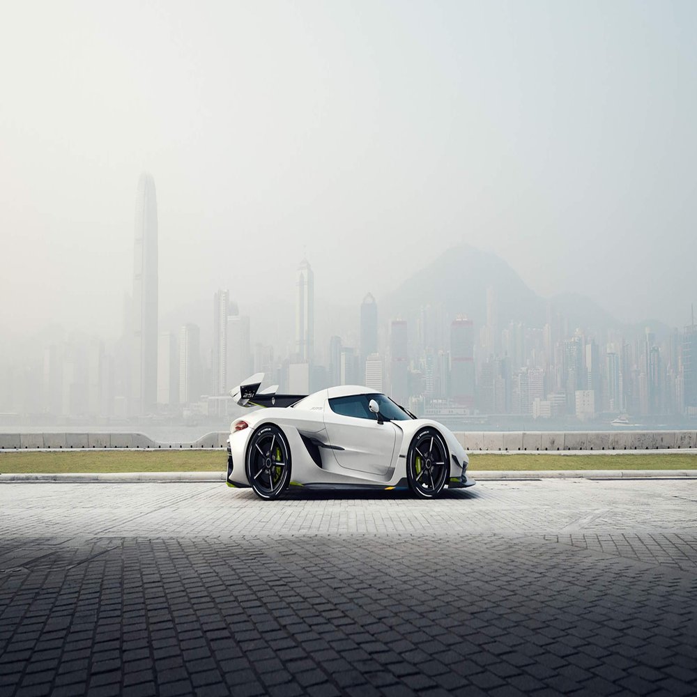 Iconic Arts Laminated 42x24 Poster: 2019 Koenigsegg jesko Prototype HD