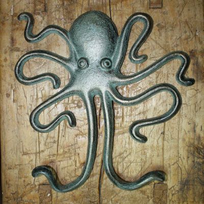 Antiques Vintage/Hooks Cast Iron/Coat Hook/Locker Rooms/Kitchens Heavy Cast Iron Octopus Towel Hanger Coat Hooks Hat Hook, Key Rack Nautical Huge